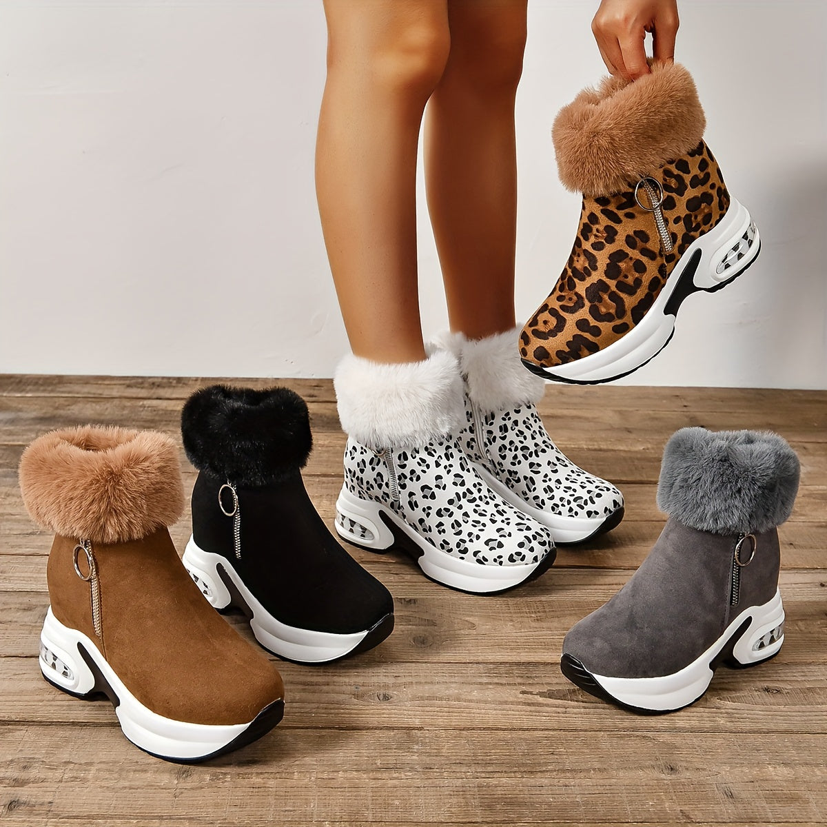 Plush Lined Women's Ankle Platform Short Boots With Side Zipper