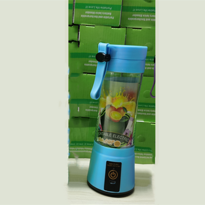 Compact USB Rechargeable Portable Blender: Make Fresh Fruit Juices Anywhere, Anytime!