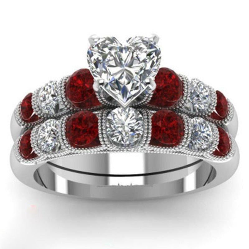 Fashion piece Ring With Heart Shaped Diamonds