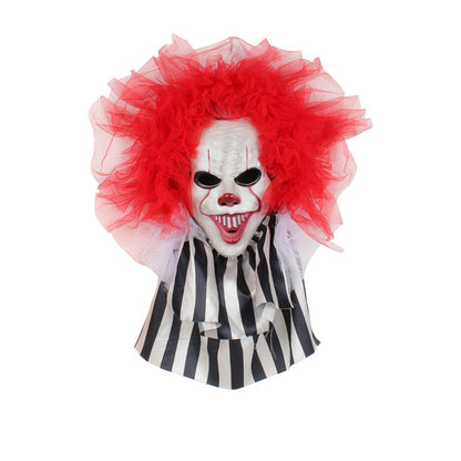 Summon Fear: Pennywise Clown Wreath - Your Gateway to Haunting Thrills